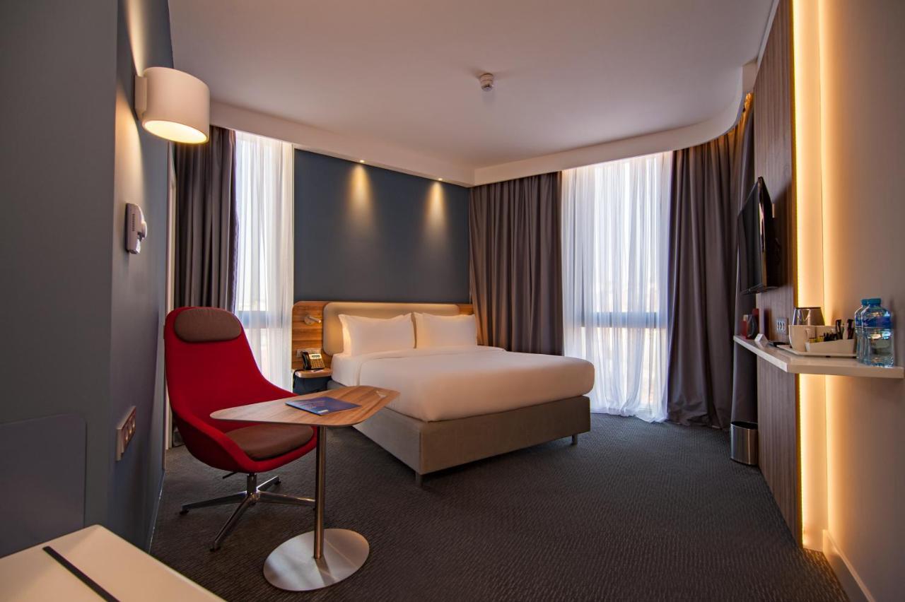 Holiday Inn Express Tbilisi Avlabari By Ihg المظهر الخارجي الصورة
