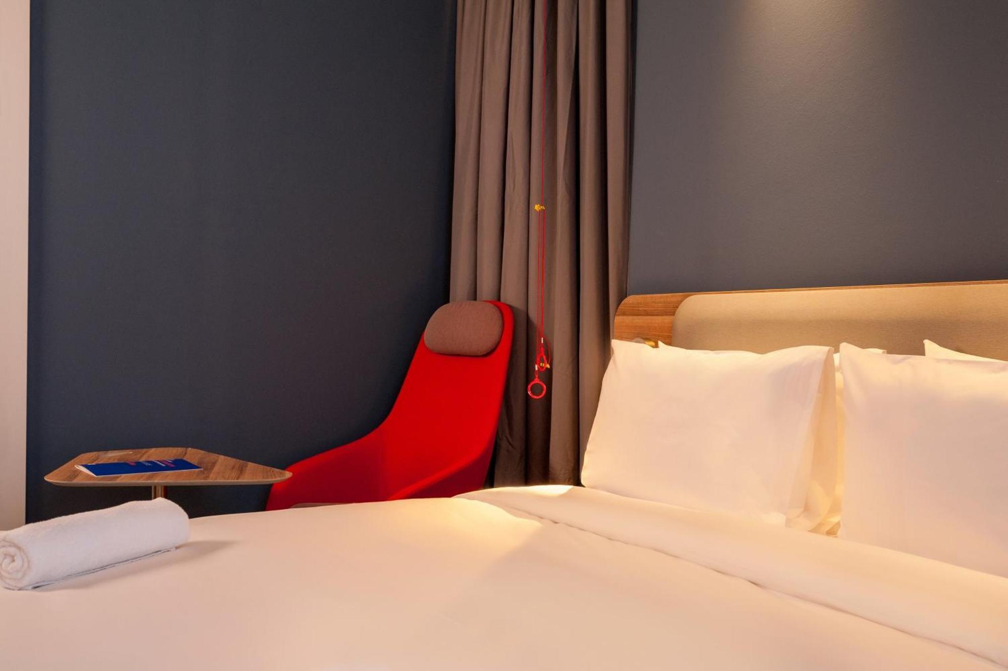 Holiday Inn Express Tbilisi Avlabari By Ihg المظهر الخارجي الصورة