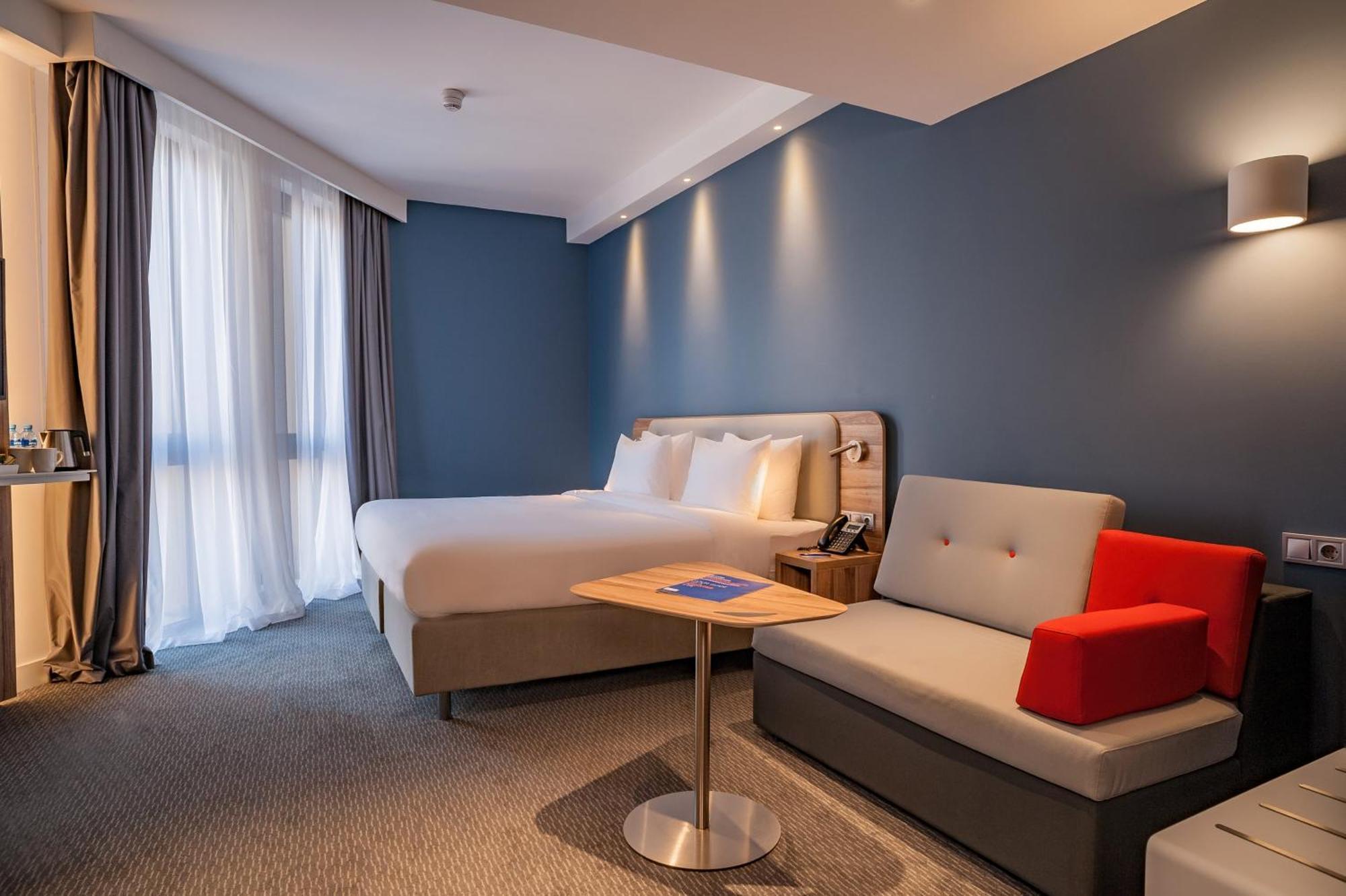 Holiday Inn Express Tbilisi Avlabari By Ihg المظهر الخارجي الصورة