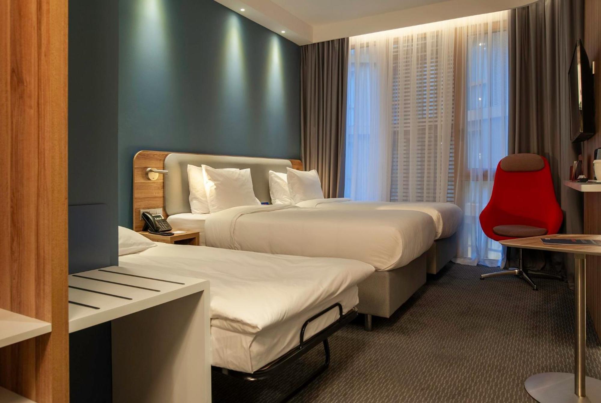 Holiday Inn Express Tbilisi Avlabari By Ihg المظهر الخارجي الصورة